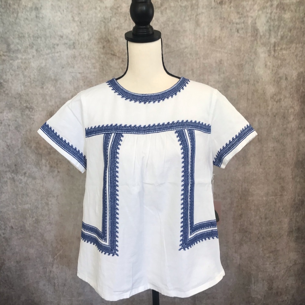 NWT Embroidered Forever 21 shirt, size L